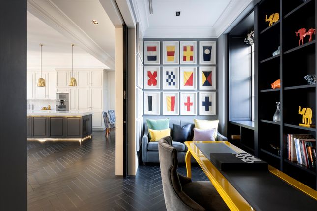 Flat for sale in Bedford Street, Covent Garden, London