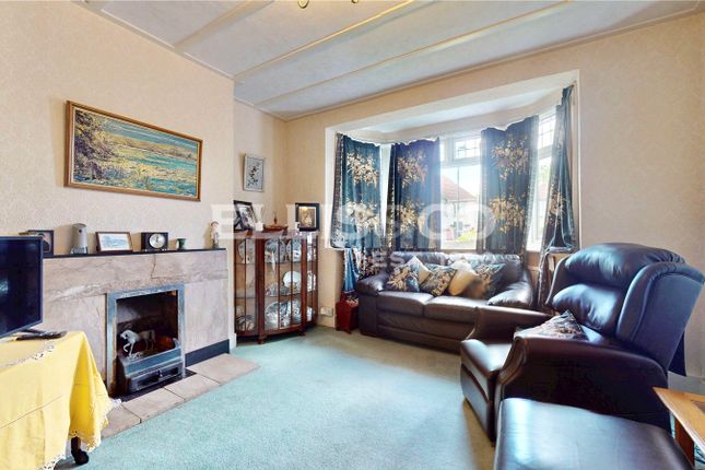 20, St. Augustines Avenue, Wembley photo 2