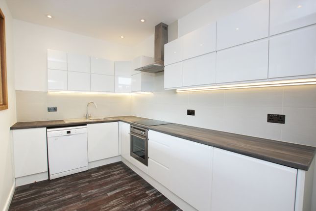 Thumbnail Terraced house to rent in Felix Place, London