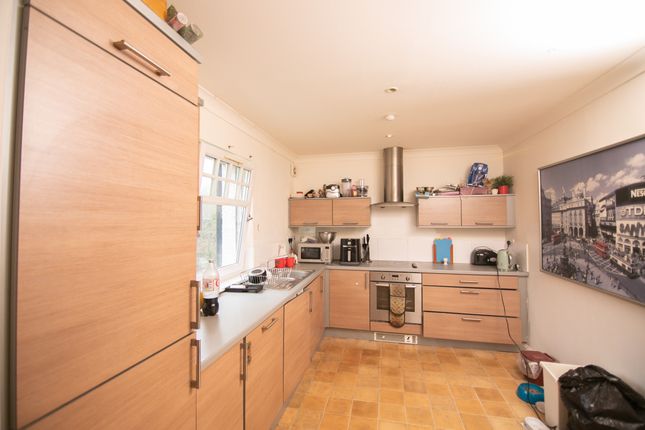 Flat for sale in Station Road, Glasgow