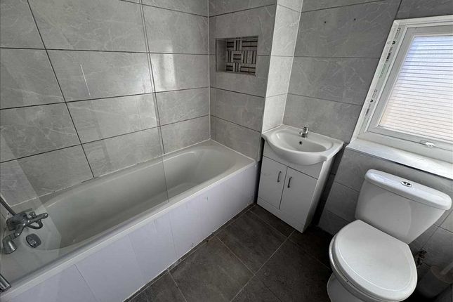 50, Harvey Road, Birmingham photo 5