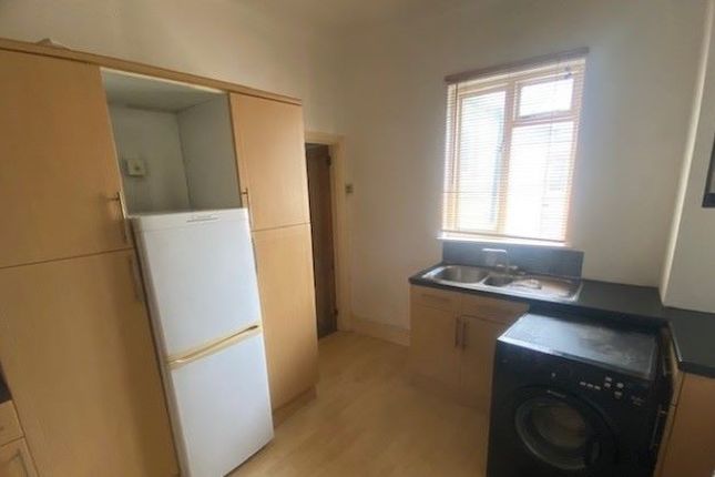 Flat 2 (Ground and First Floor Flat), 8 Pevensey Road,, Brighton photo 4