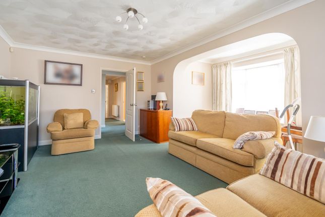 5, West Meads Drive, Bognor Regis photo 3