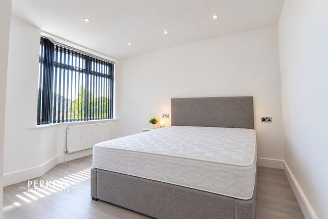 Flat 1, 42, Ruislip Road, Greenford photo 2