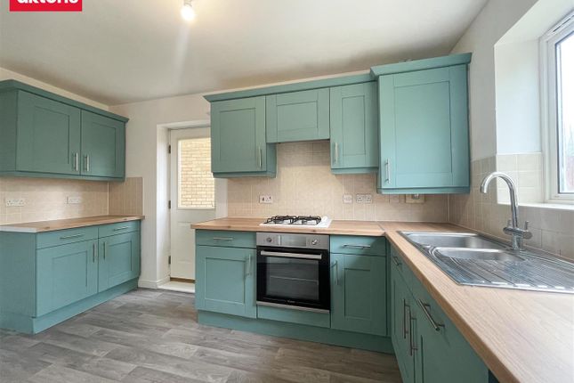 3-bed detached on 21, Gelli'r Felin, Caerphilly, £330,000