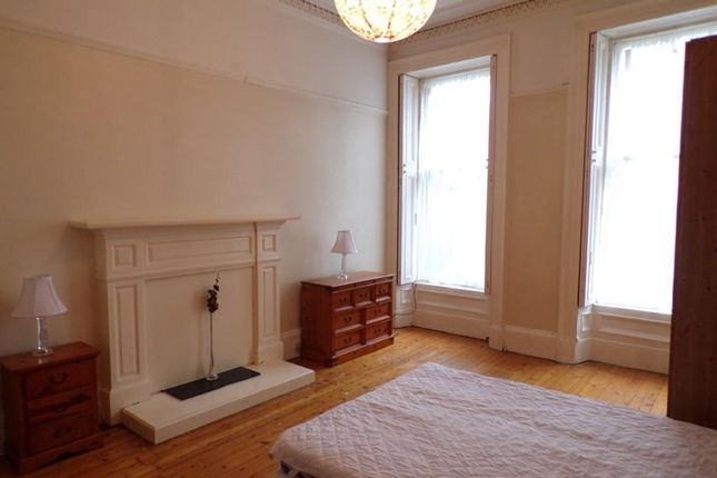 Grosvenor Crescent, Glasgow photo 5