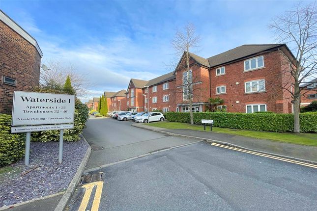 2-bed flat on 12 Waterside, Sale, £290,000