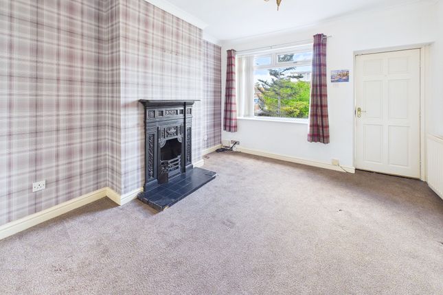 9, Grasscroft Road, Wigan photo 3