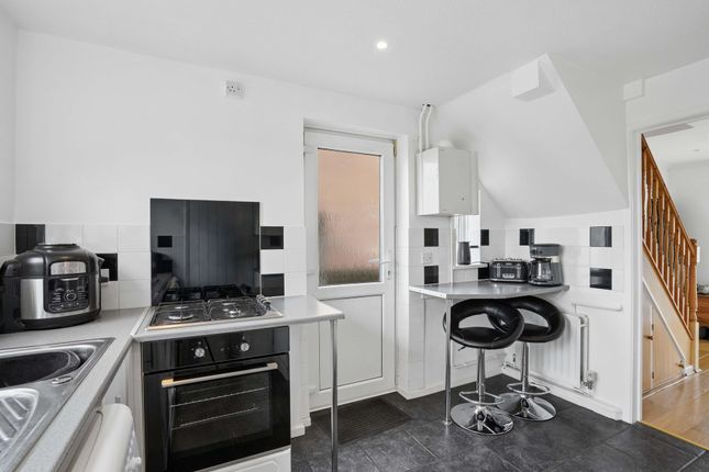 26 Lockway, Abingdon photo 3