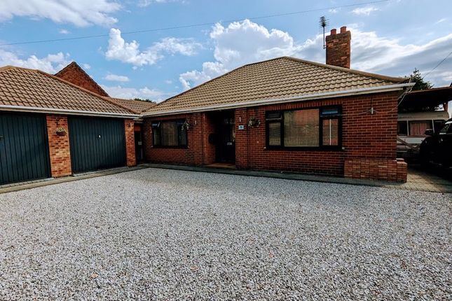 Detached bungalow for sale in North Street, West Butterwick, Scunthorpe