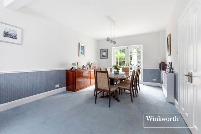 Semi-detached house for sale in Broughton Avenue, Finchley, London