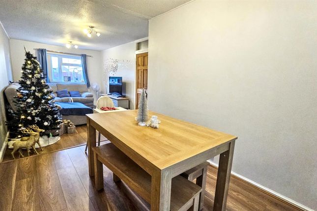 69, Knightsbridge Road, Leicester photo 3