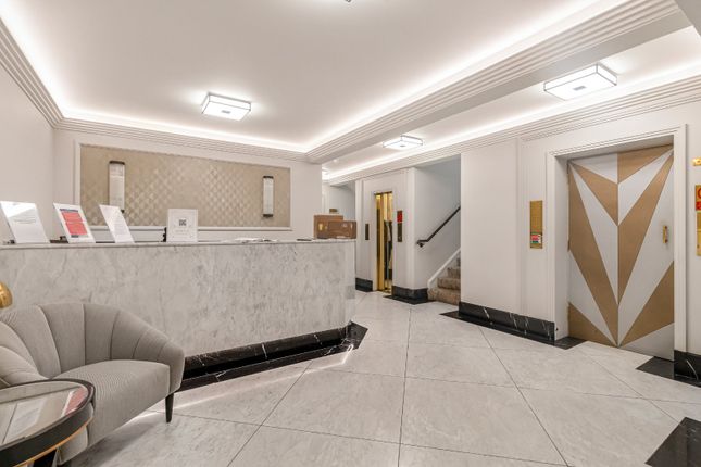 Flat 7 Fursecroft,, George Street, London photo 3
