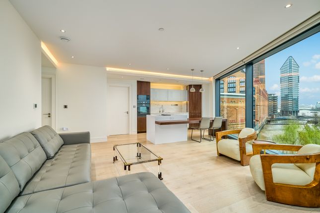 Thumbnail Flat to rent in Harbour Avenue, London