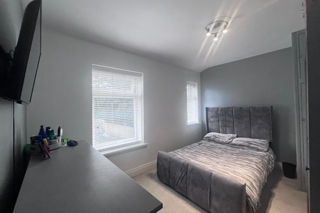 8, Planetree Avenue, Newcastle upon Tyne photo 4