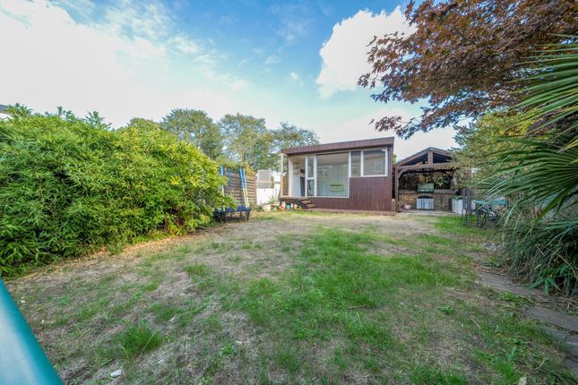 15, Totnes Road, Welling photo 4