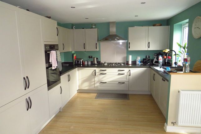 Prospero Drive, Wellingborough photo 4