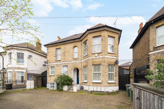 Thumbnail Flat for sale in Thurlow Park Road, London