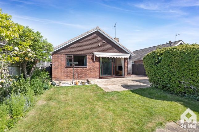 25, Rosefield Crescent, Tewkesbury photo 3
