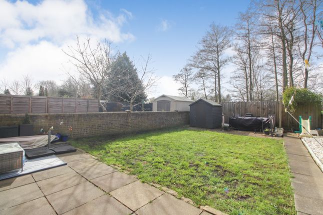 48, Lovell Road, Bedford photo 4