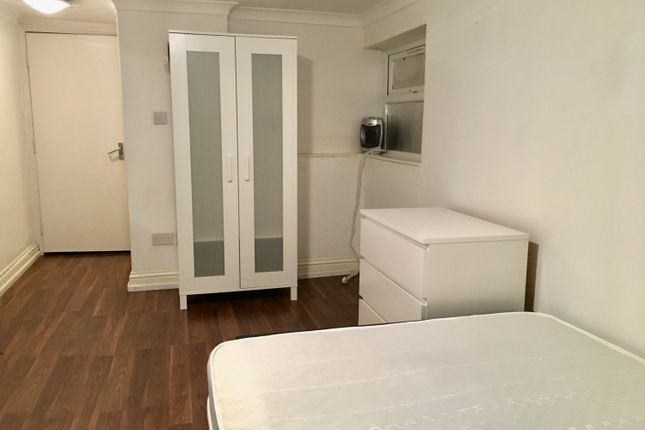 Thumbnail Room to rent in Leander Road, Brixton, London