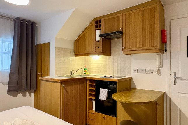Mabledon Place, London photo 3