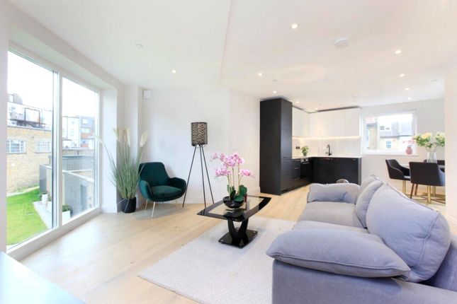 Thumbnail Flat for sale in Appleby Mews, Brixton Hill
