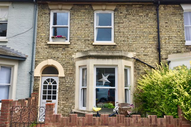 Thumbnail Terraced house to rent in Gwydir Street, Cambridge