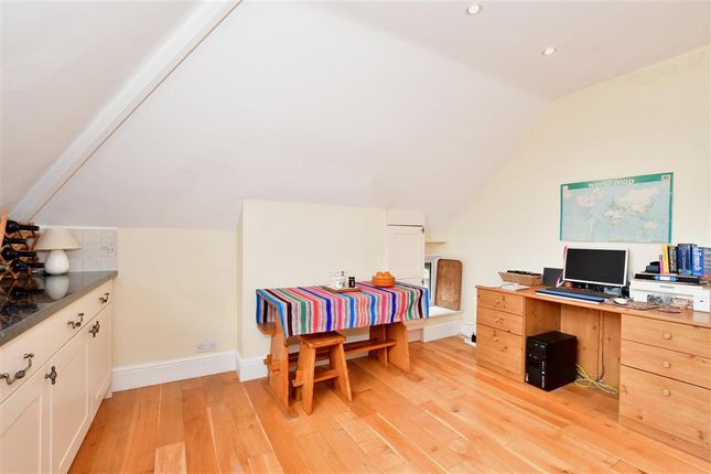 Flat for sale in North Road, Hythe, Kent