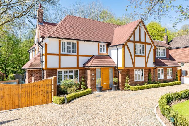 37, Bishops Road, Tewin photo 3