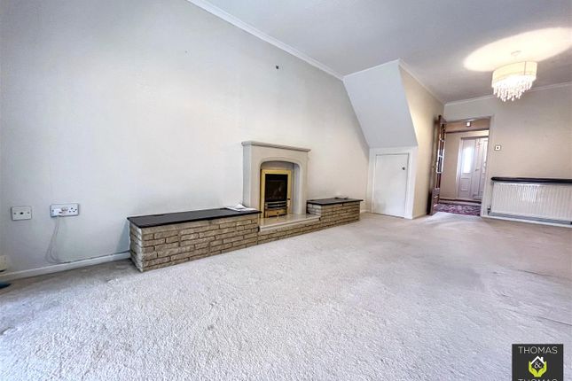 1, Dimore Close, Gloucester photo 3