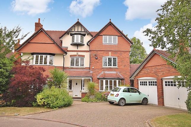 Thumbnail Detached house to rent in Knightsbridge Close, Wilmslow