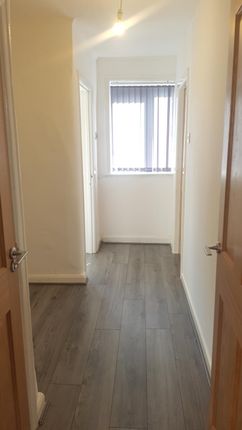 22, Brayside Rd, Manchester photo 5