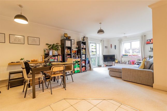 Flat 2, Cygnet House, Maidenhead photo 4