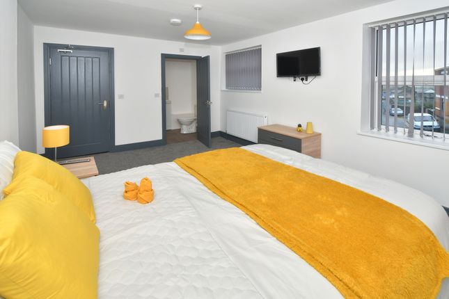 Room 6 - Double Ensuite