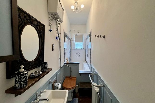 Flat to rent in Tisbury Road, Hove