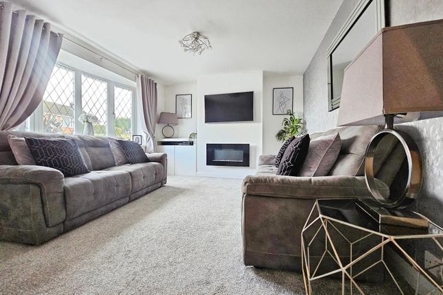 50, Leek Lane, Biddulph Moor photo 3