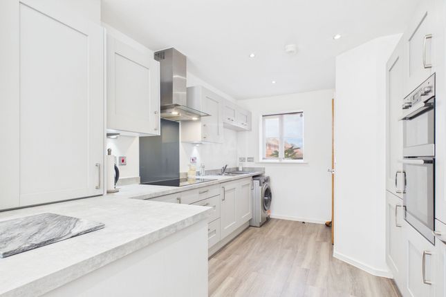 5 Stenson Road, Warrington photo 2