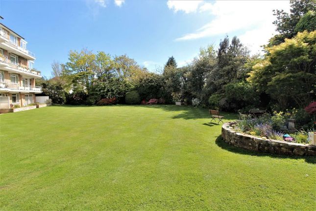 12 The Croft, Sutherland Avenue, Bexhill-On-Sea photo 4