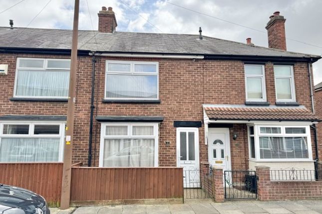 Thumbnail Terraced house for sale in Bowers Avenue, Grimsby