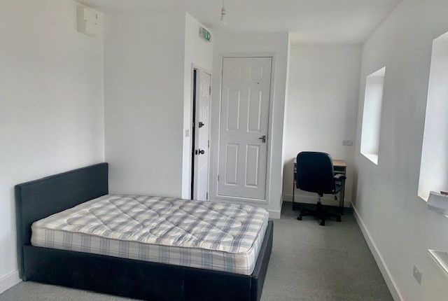 1 Dilcock Way, Coventry photo 2