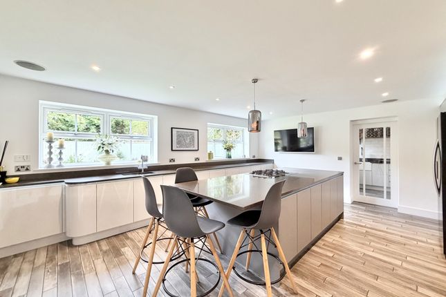 5, Towbreck Gardens, Poulton-Le-Fylde photo 3
