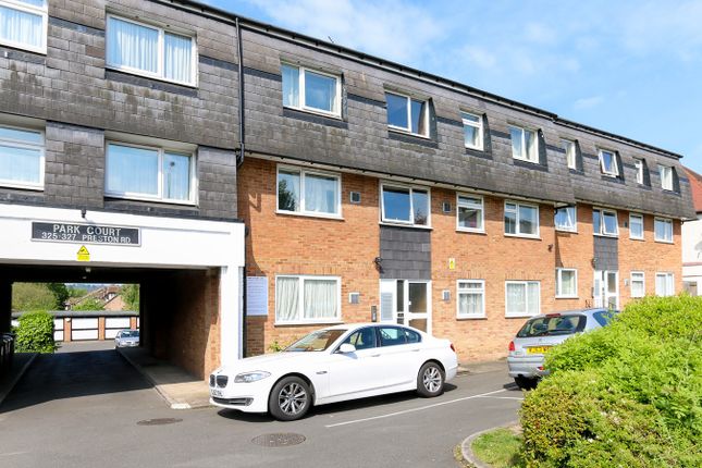 Flat to rent in Park Court, Preston Road, Harrow