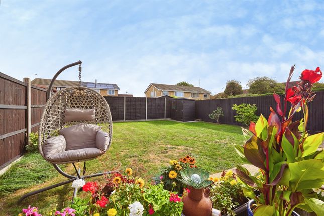 5, Hawthorn End, Huntingdon photo 3