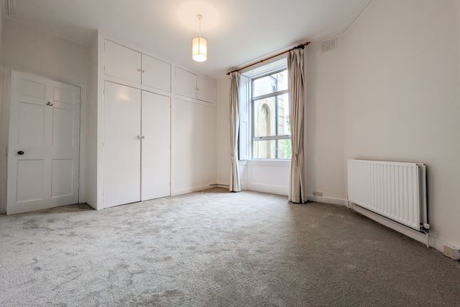 04, Haverfield House, Kew photo 4