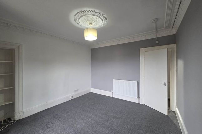 182 2/1 Strathmartine Road, Dundee photo 2