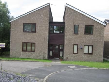 Thumbnail Flat to rent in Rushey Field, Bromley Cross, Bolton, Lancs