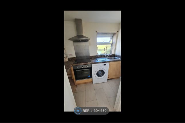 Flat, Hill St Totterdown, Bristol photo 5