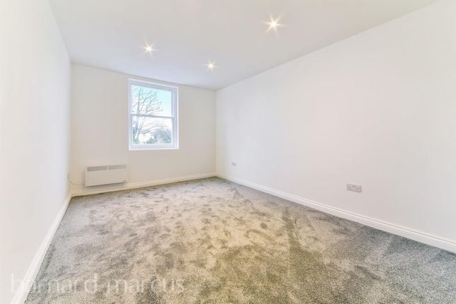 Park Lane, WALLINGTON photo 5