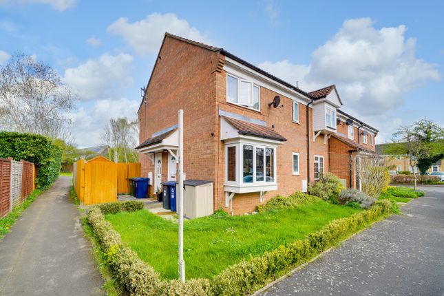 Link-detached house to rent in Chawston Close, Eaton Socon, St. Neots